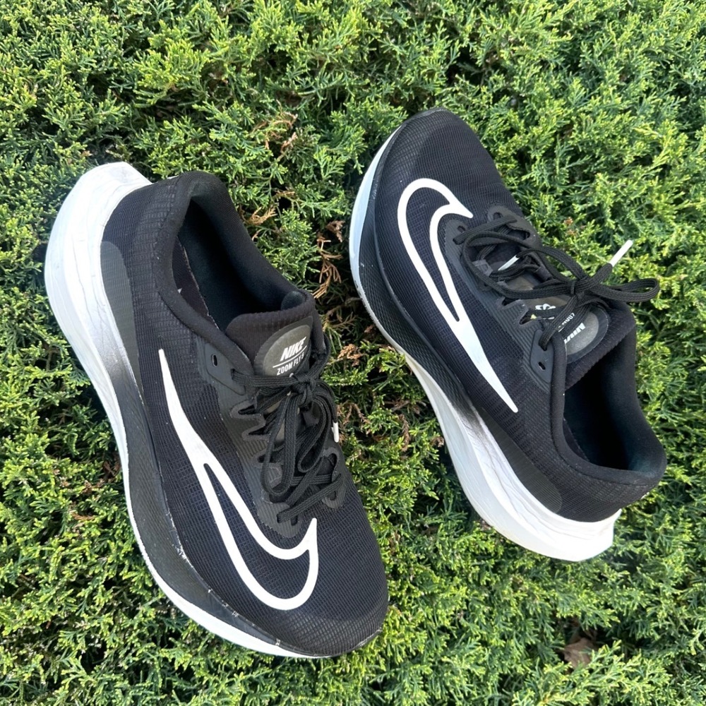 Nike Zoom Fly 5 Men's Running Shoes Size 10 Black